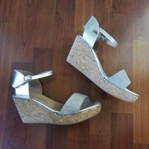 BRAND NEW Eric Michael Konga Wedge Sandal
